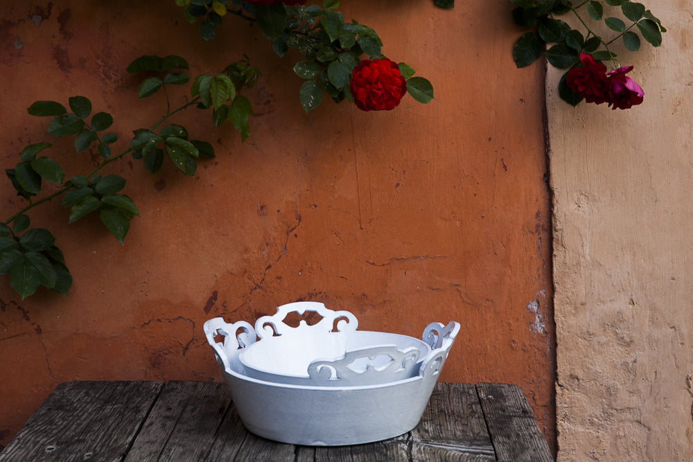 Cofane Bianche White Ornate Handle Serving Bowls -dishesonly