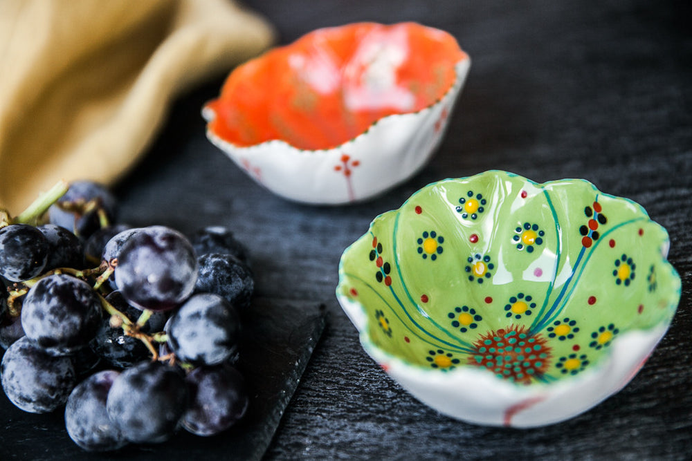 Hand-Painted Flower-Shaped Mini Bowls